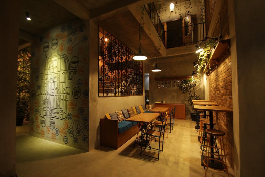 Pawon Cokelat Guesthouse Yogyakarta Esterno foto